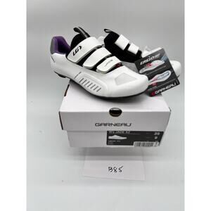 Garneau Woman's Jade XZ Ergo Air.  Size 8  Cycling Bike Shoe B85